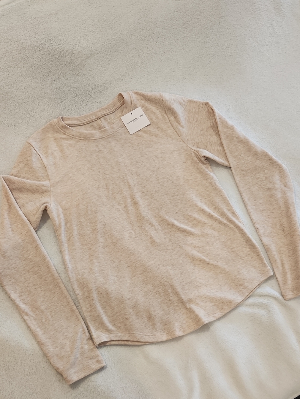 American Eagle Outfitters Long Sleeve Tee in Oatmeal